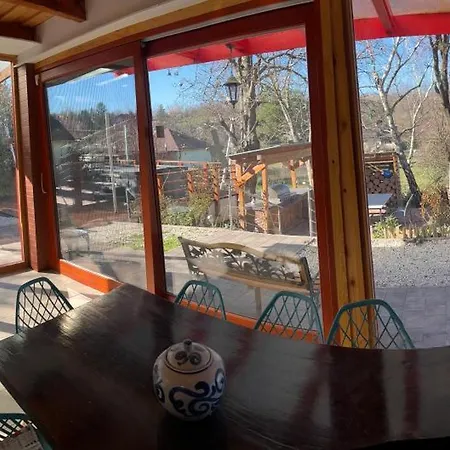 Cinegefeszek Nyaralohaz * 希欧福克