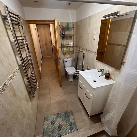 Cinegefeszek Nyaralohaz *