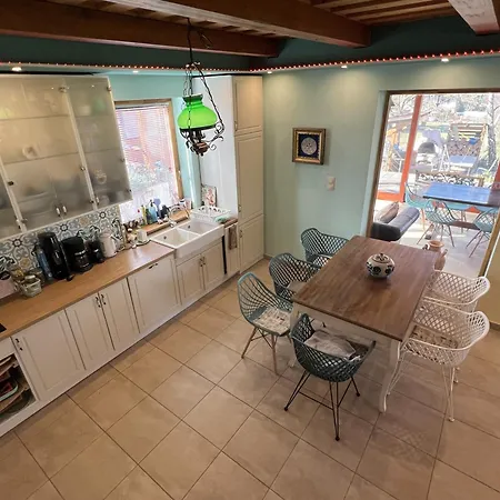 Cinegefeszek Nyaralohaz 度假居 希欧福克