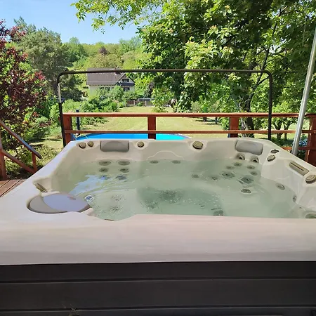 Holiday home Cinegefeszek Nyaralohaz Siofok