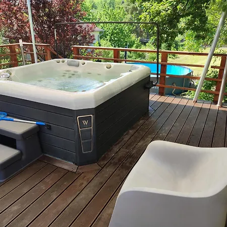 度假居 Cinegefeszek Nyaralohaz *