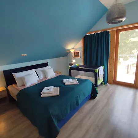 Cinegefeszek Nyaralohaz * 希欧福克