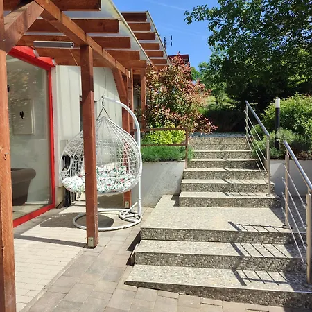 Cinegefeszek Nyaralohaz 度假居 *